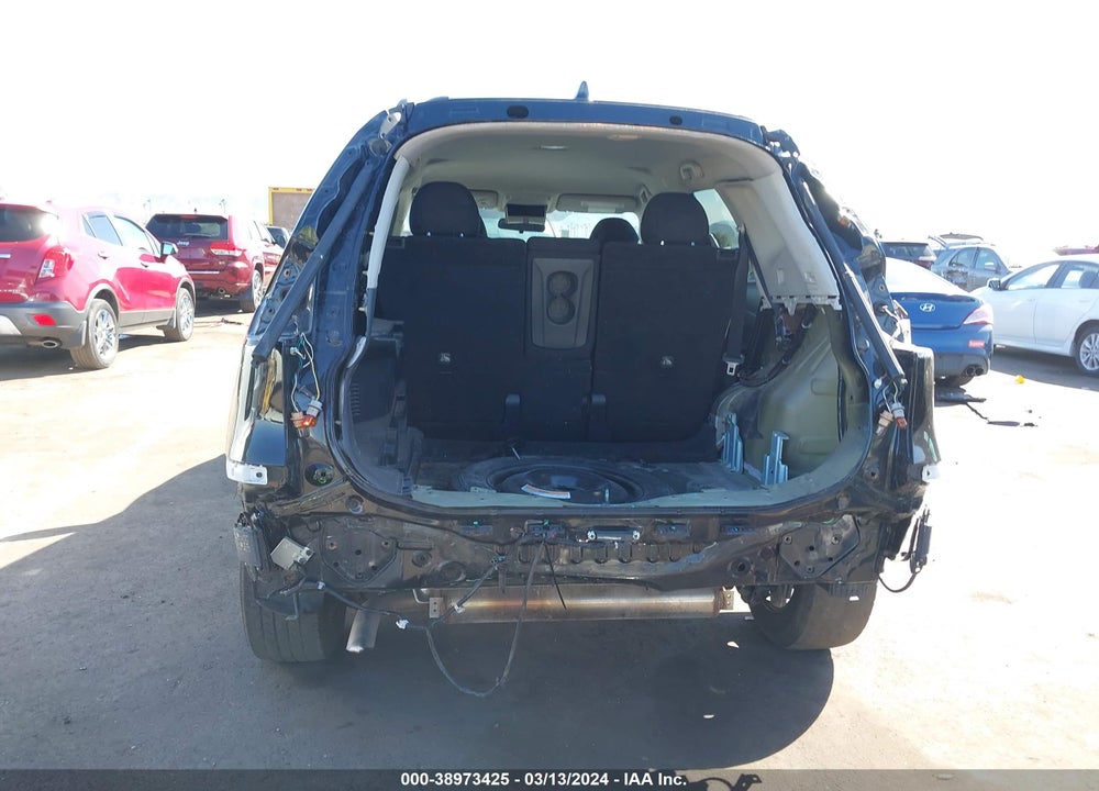 2018 NISSAN ROGUE SV VIN: 5N1AT2MT6JC746394