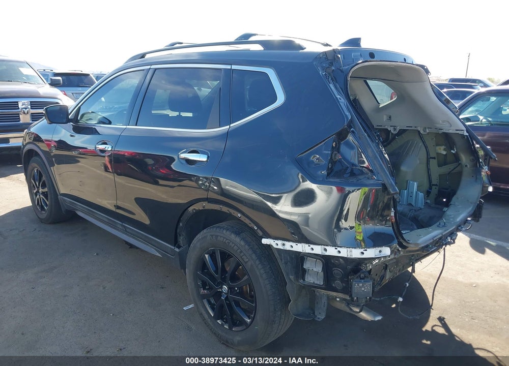 2018 NISSAN ROGUE SV VIN: 5N1AT2MT6JC746394