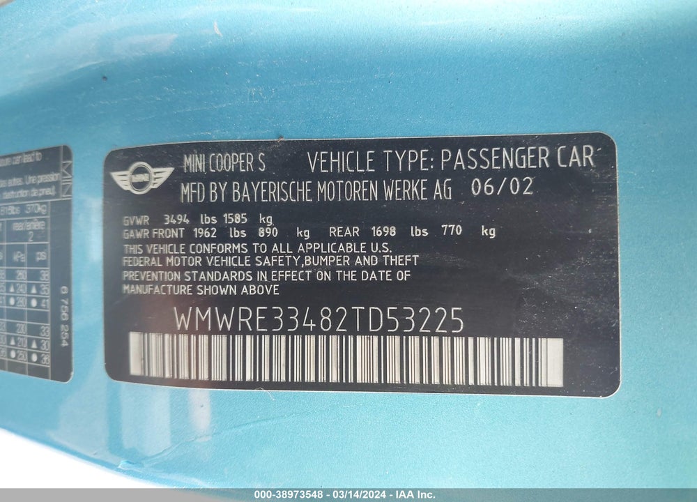 2002 MINI COOPER S VIN: WMWRE33482TD53225