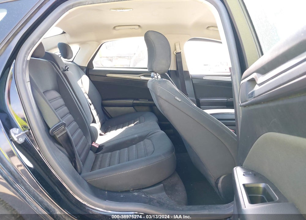 2017 FORD FUSION SE VIN: 3FA6P0HD4HR345692