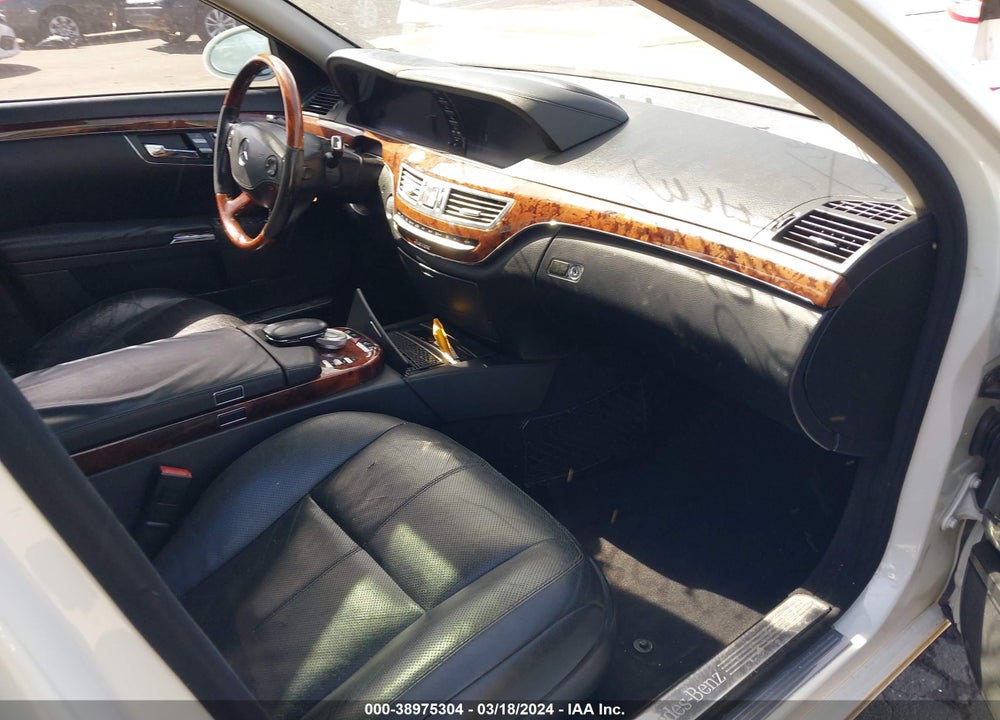 2008 MERCEDES-BENZ S CLASS VIN: WDDNG86X38A222161