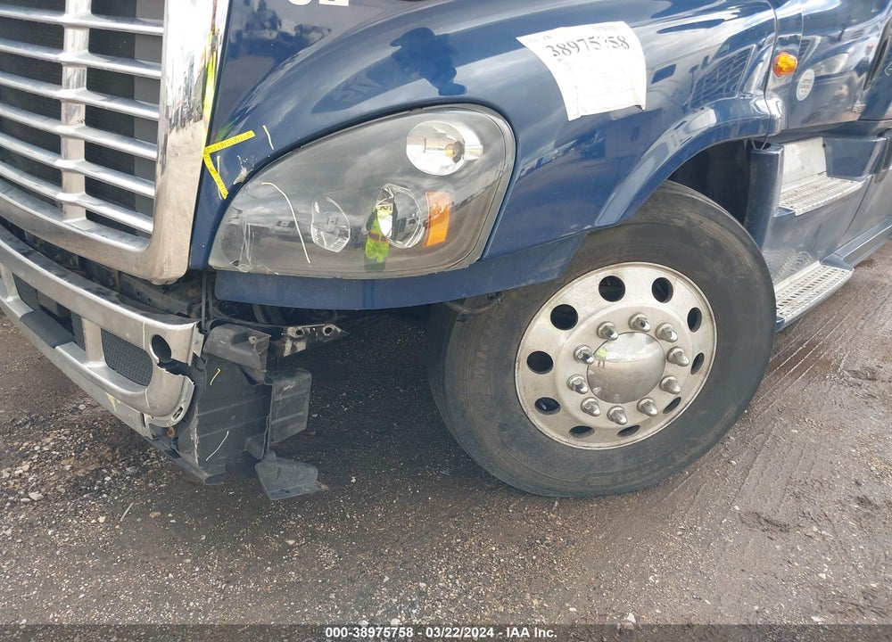 2018 FREIGHTLINER CASCADIA 125 VIN: 1FUJGLDR4JLJH9433