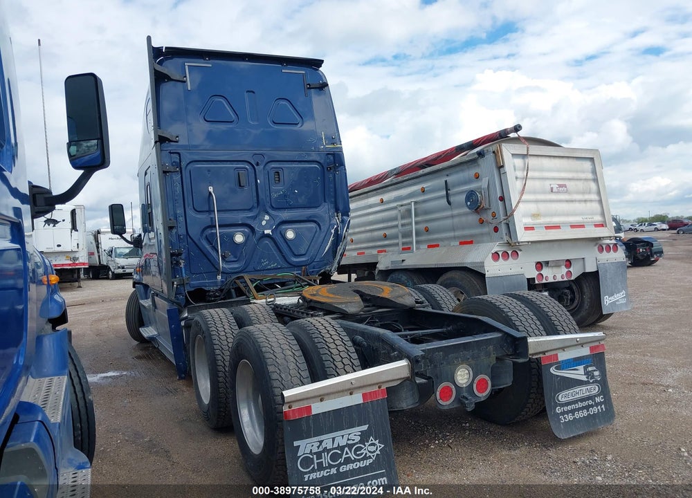 2018 FREIGHTLINER CASCADIA 125 VIN: 1FUJGLDR4JLJH9433