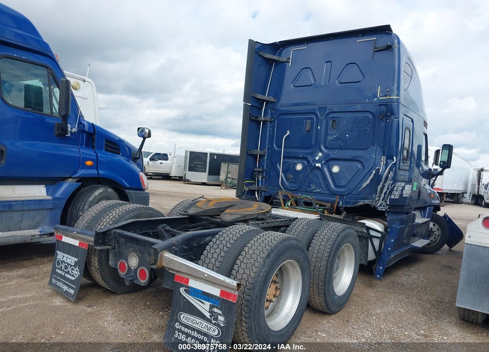 2018 FREIGHTLINER CASCADIA 125 VIN: 1FUJGLDR4JLJH9433