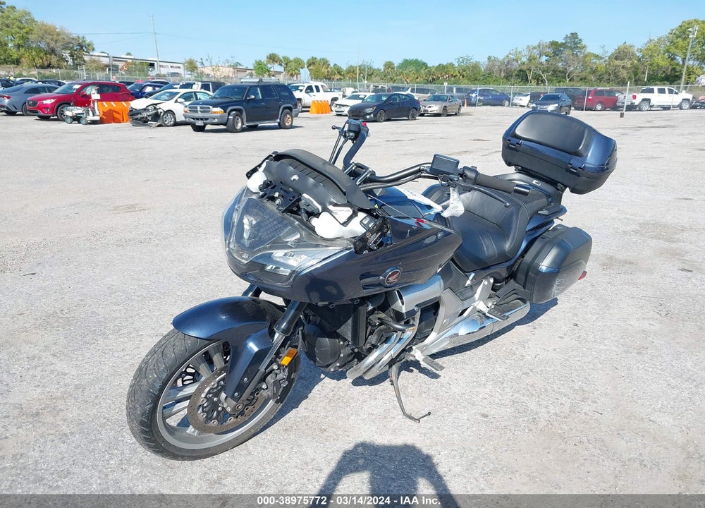 2014 HONDA CTX1300 VIN: JH2SC7411EK001222