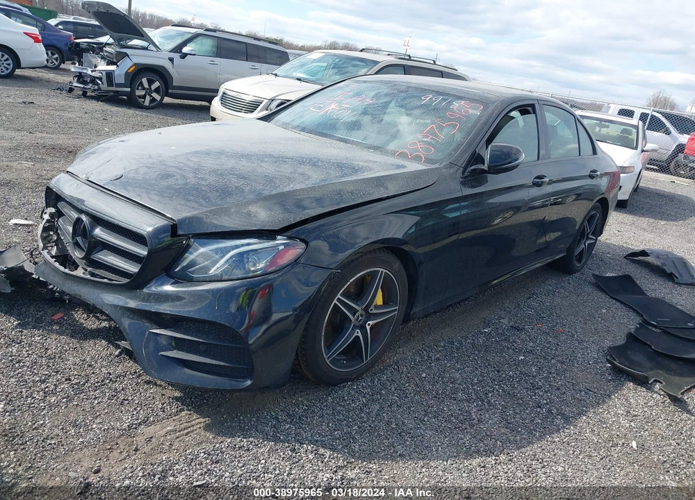 2018 MERCEDES-BENZ E 300 VIN: WDDZF4JBXJA469918