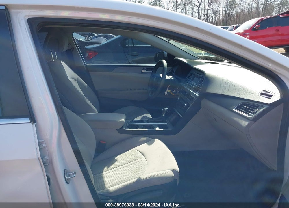 2017 HYUNDAI SONATA VIN: 5NPE24AF5HH563005