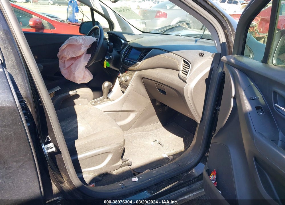 2020 CHEVROLET TRAX FWD LS VIN: KL7CJKSB7LB088345