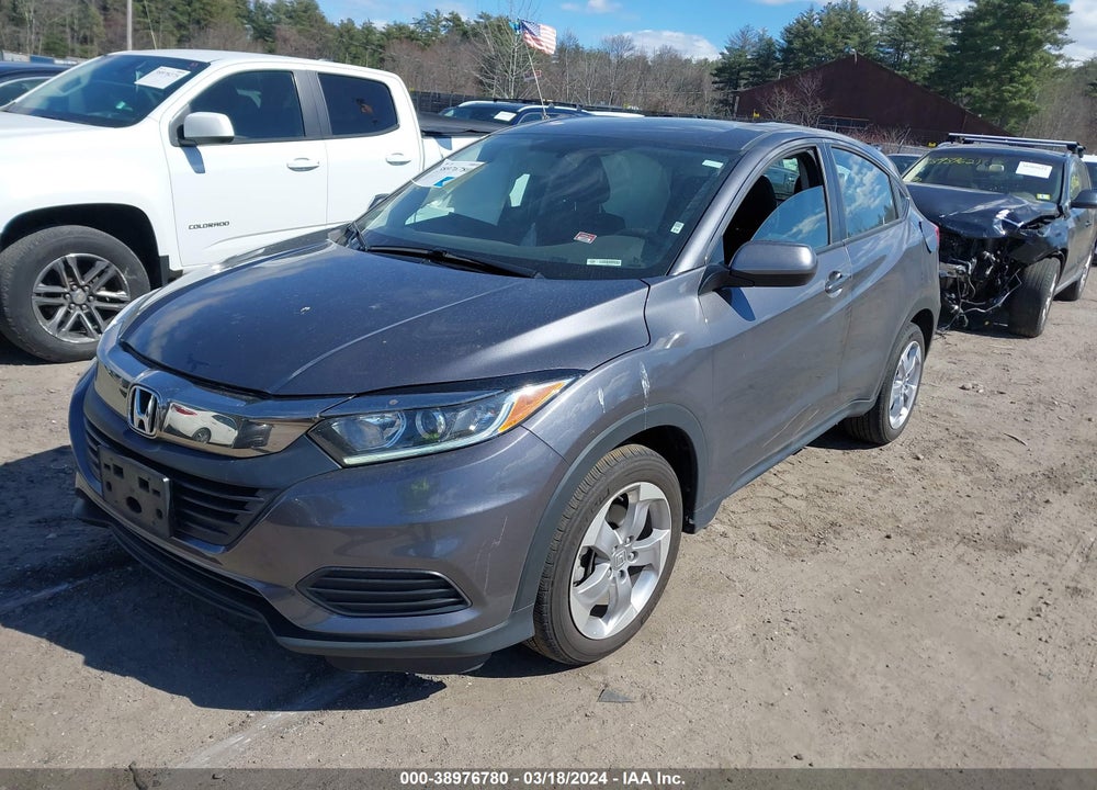2022 HONDA HR-V AWD LX VIN: 3CZRU6H37NM769056