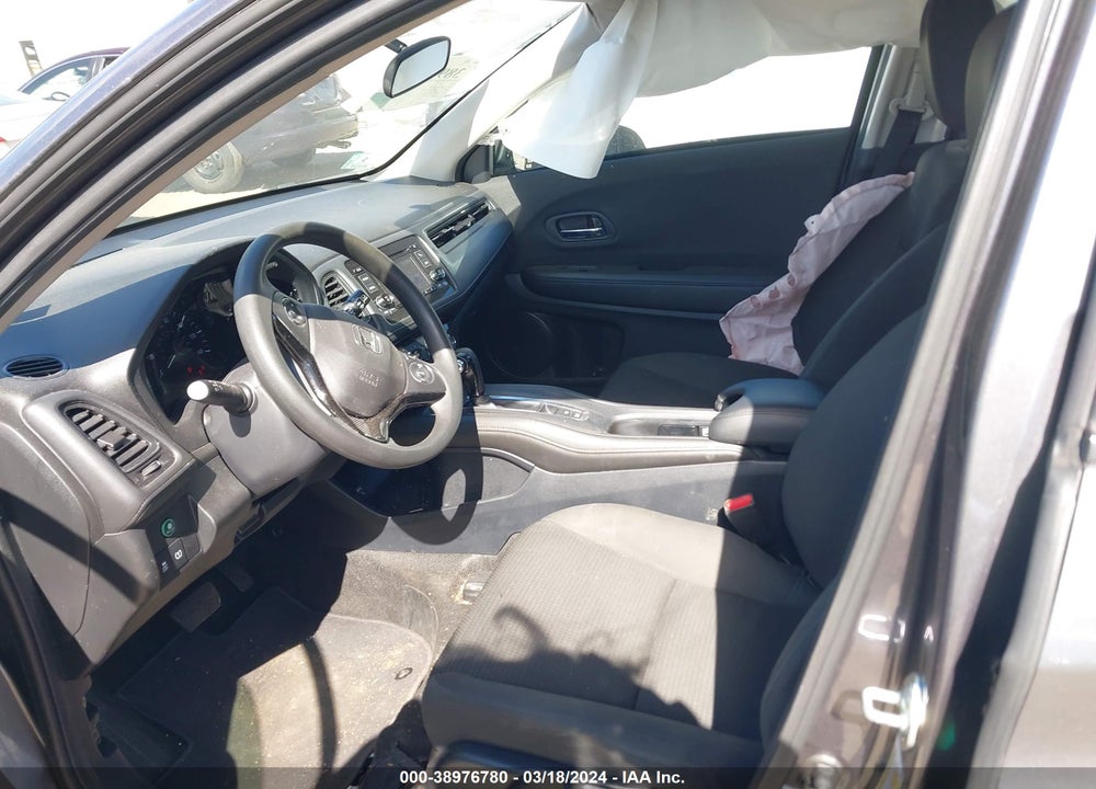 2022 HONDA HR-V AWD LX VIN: 3CZRU6H37NM769056