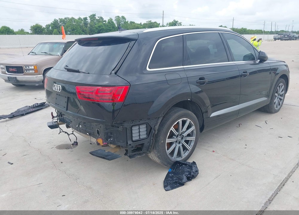 2019 AUDI Q7 VIN: WA1VAAF70KD017738