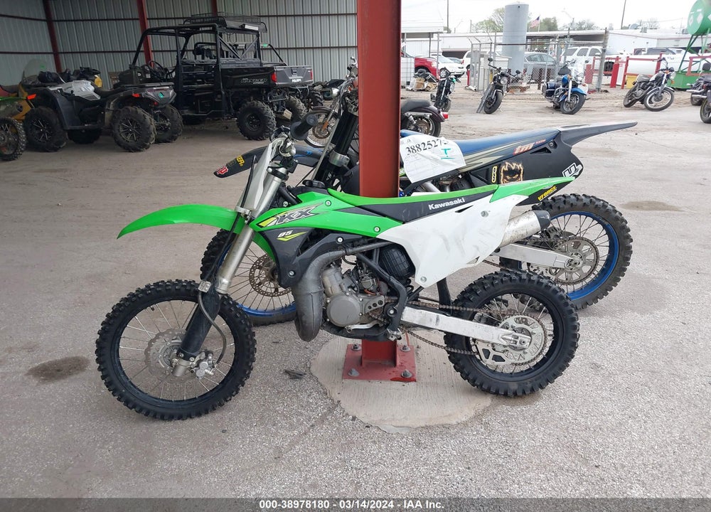 2018 KAWASAKI KX85 C VIN: JKBKXFCC8JA012573