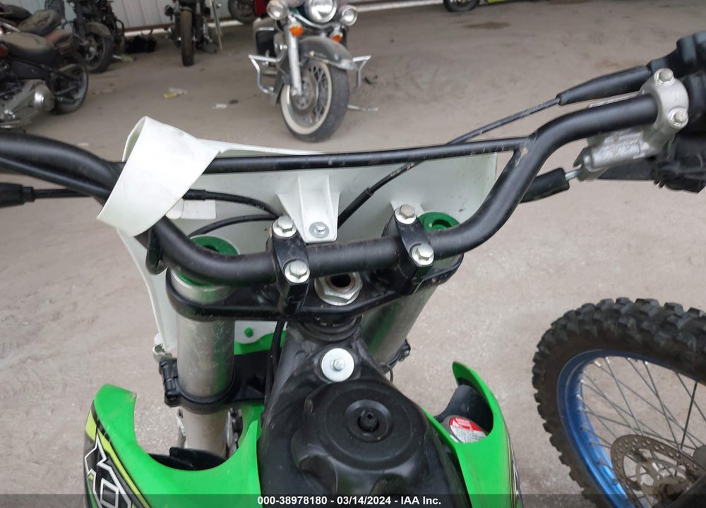2018 KAWASAKI KX85 C VIN: JKBKXFCC8JA012573