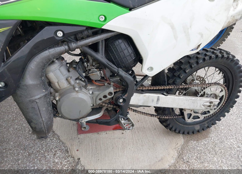 2018 KAWASAKI KX85 C VIN: JKBKXFCC8JA012573