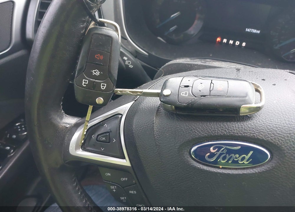 2015 FORD FUSION SE VIN: 3FA6P0H96FR239219