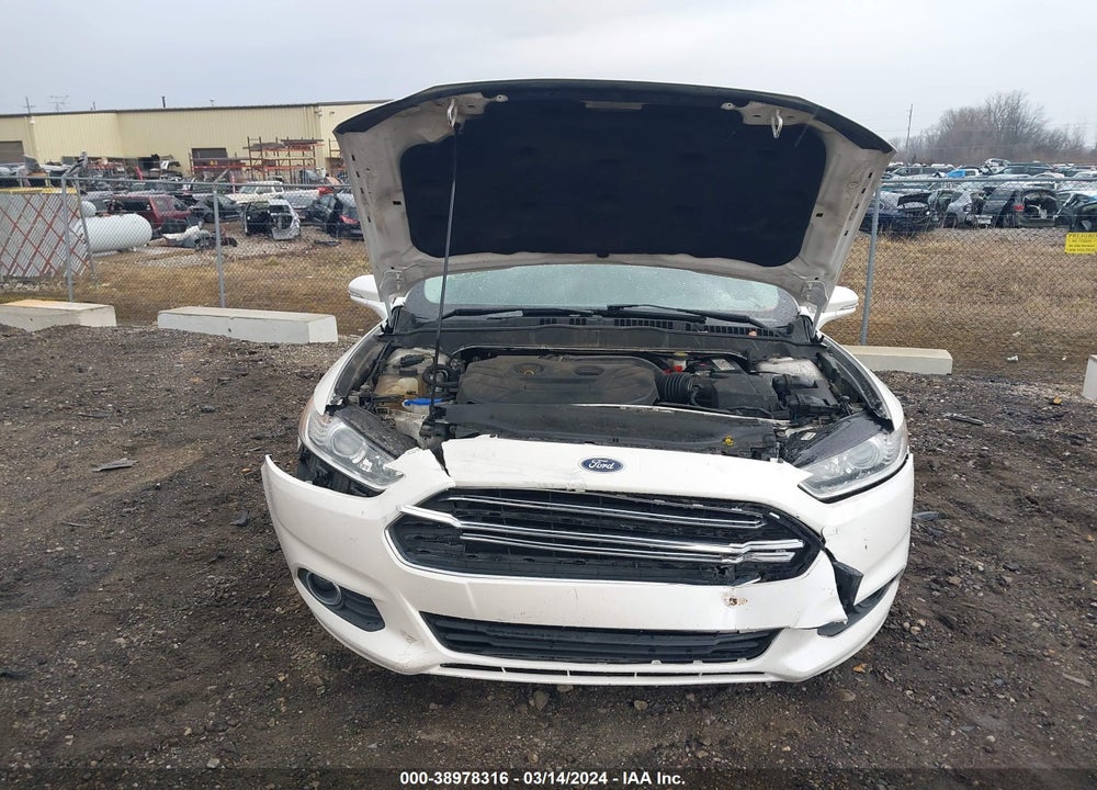 2015 FORD FUSION SE VIN: 3FA6P0H96FR239219
