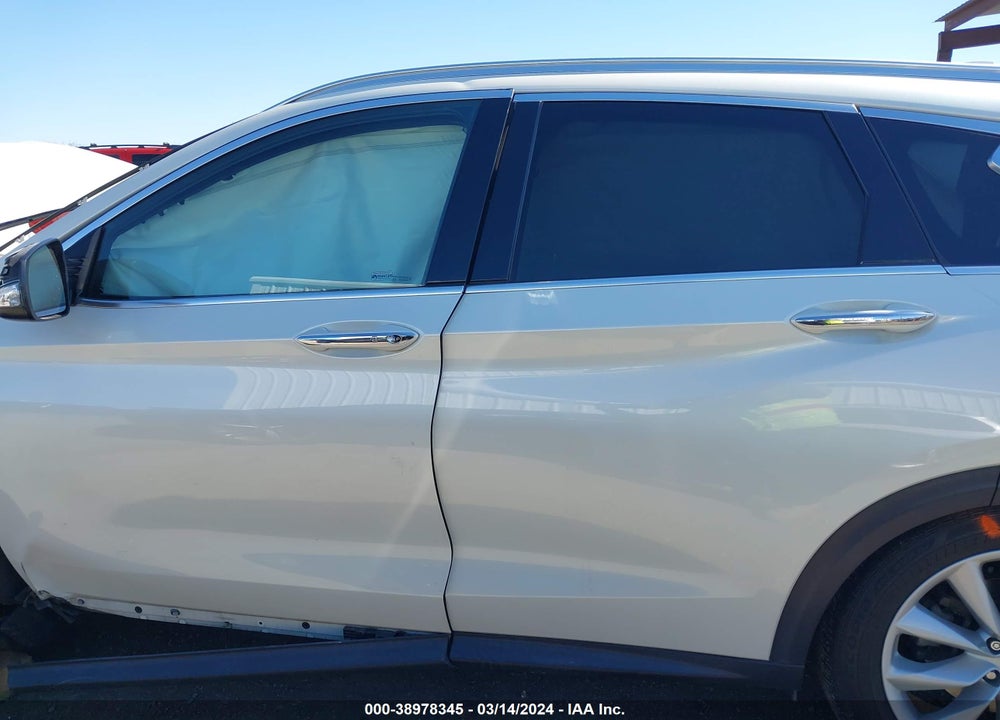 2019 INFINITI QX50 LUXE VIN: 3PCAJ5M17KF118133