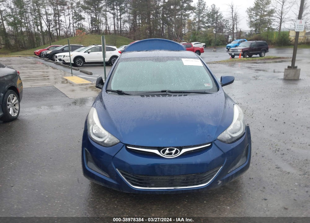 2015 HYUNDAI ELANTRA SE VIN: 5NPDH4AE4FH581381
