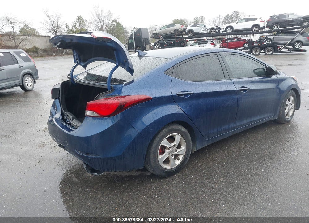 2015 HYUNDAI ELANTRA SE VIN: 5NPDH4AE4FH581381