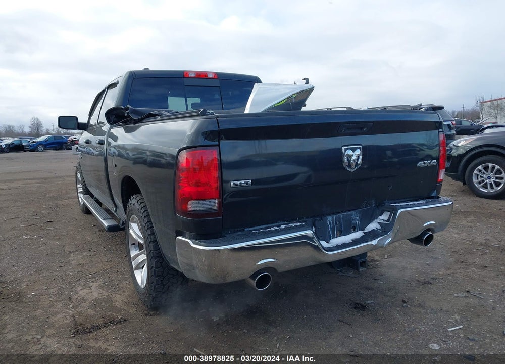 2016 RAM 1500 SLT VIN: 1C6RR7TT5GS171067