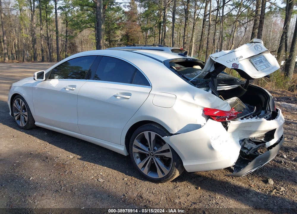 2019 MERCEDES-BENZ CLA 250 4MATIC VIN: WDDSJ4GB9KN724981