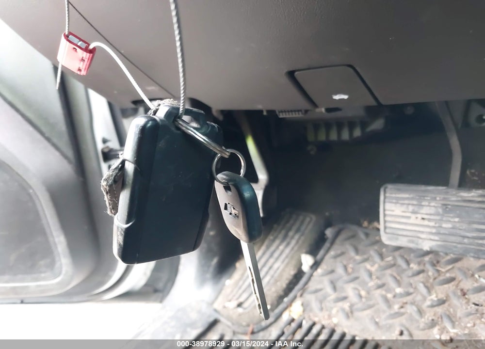 2017 CHEVROLET SILVERADO 1500 1LT VIN: 3GCPCREC3HG147871