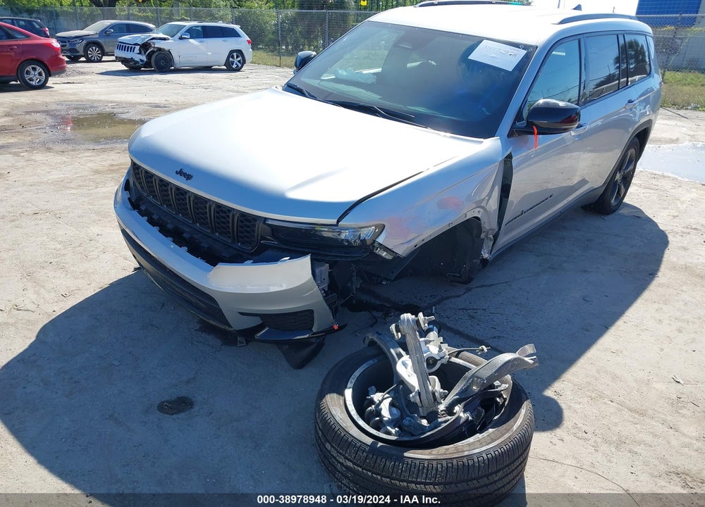 2023 JEEP GRAND CHEROKEE L ALTITUDE 4X2 VIN: 1C4RJJAG7P8901447