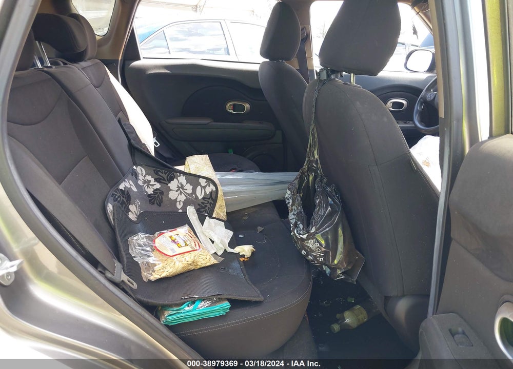 2015 KIA SOUL VIN: KNDJN2A24F7215219