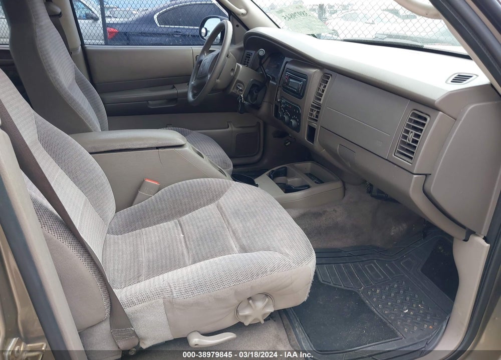 2003 DODGE DURANGO SPORT/SXT VIN: 1D4HR38N23F584903