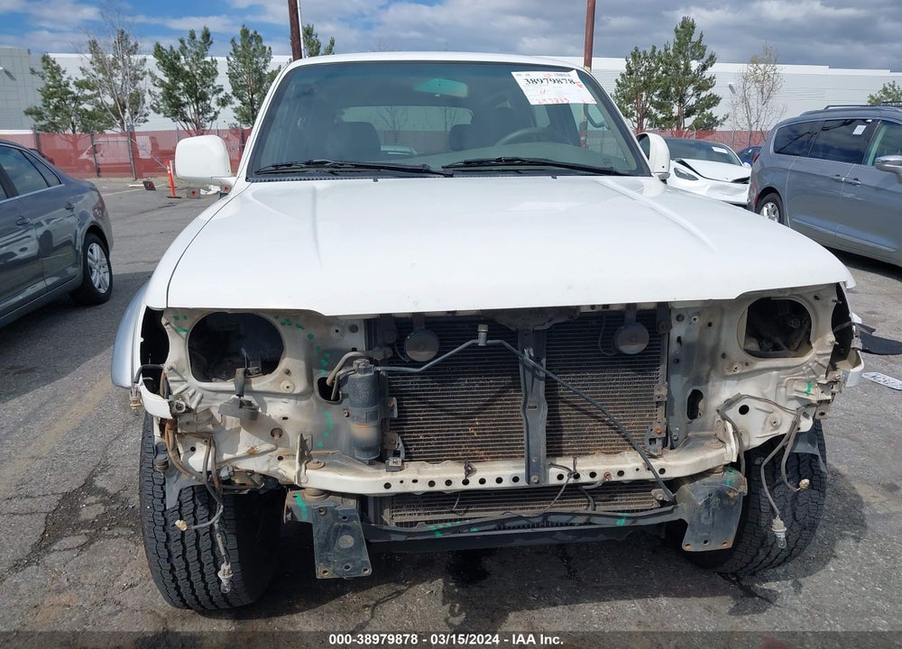 2000 TOYOTA 4RUNNER LIMITED V6 VIN: JT3GN87RXY0147607