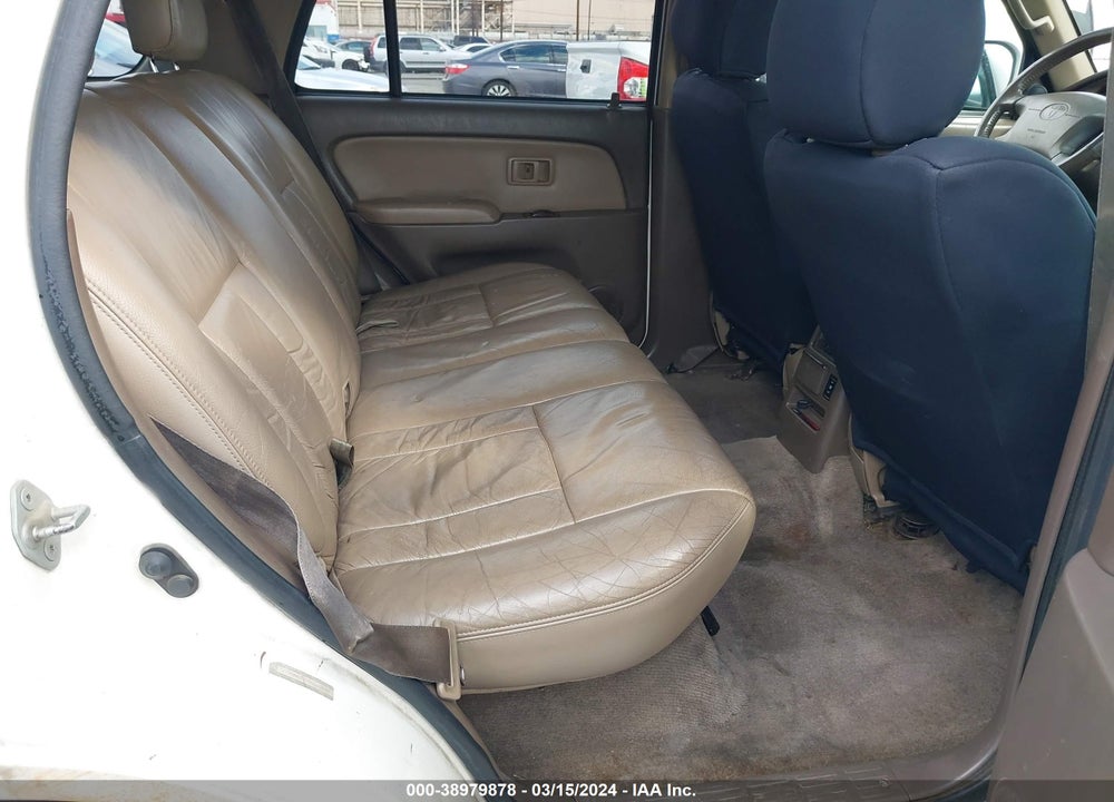2000 TOYOTA 4RUNNER LIMITED V6 VIN: JT3GN87RXY0147607