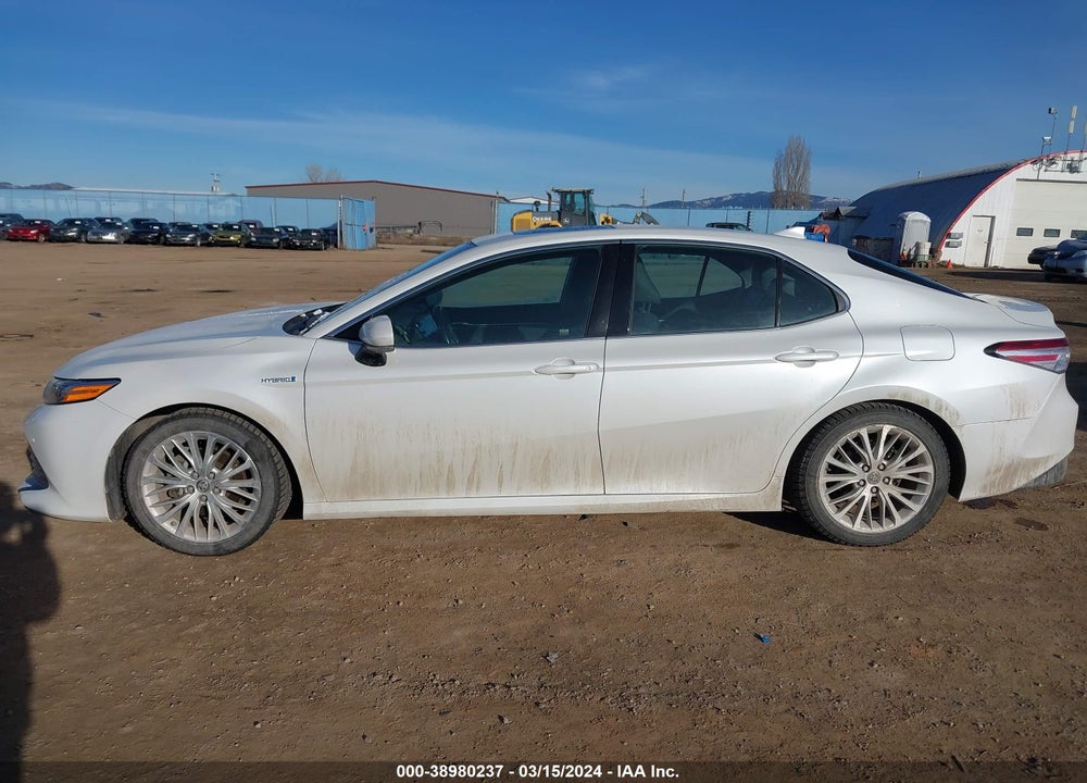 2018 TOYOTA CAMRY HYBRID XLE VIN: 4T1B21HK4JU003147