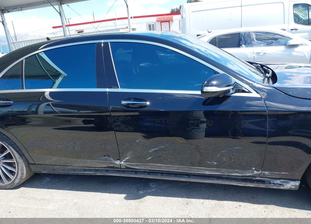 2017 MERCEDES-BENZ S 550 4MATIC VIN: WDDUG8FB8HA330811