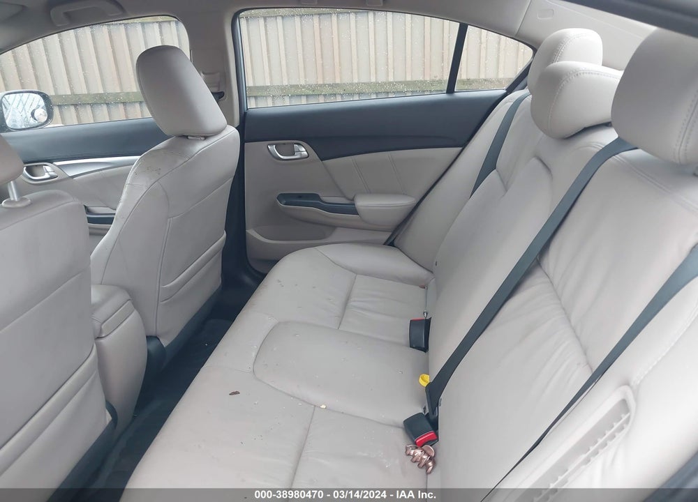 2013 HONDA CIVIC HYBRID VIN: 19XFB4F34DE000058