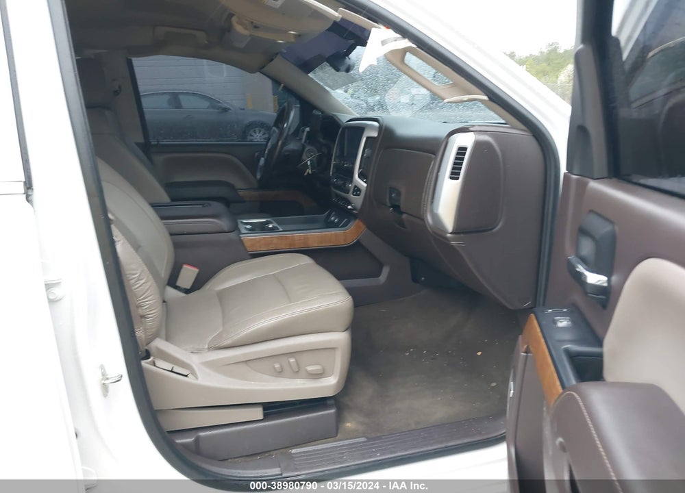 2016 GMC SIERRA 1500 SLT VIN: 3GTU2NEC5GG120684