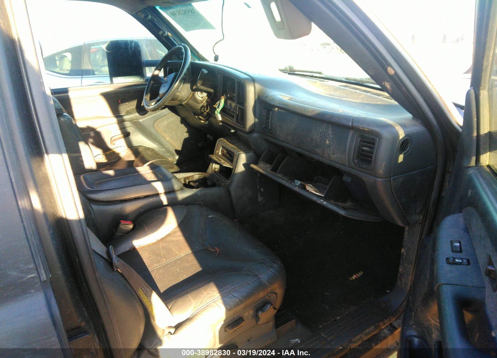 2001 GMC SIERRA 2500HD SLE VIN: 1GTHK23131F144511