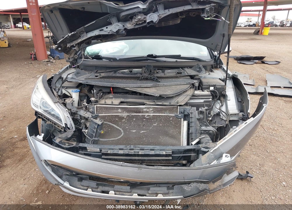 2015 HYUNDAI SONATA SE VIN: 5NPE24AF0FH121570