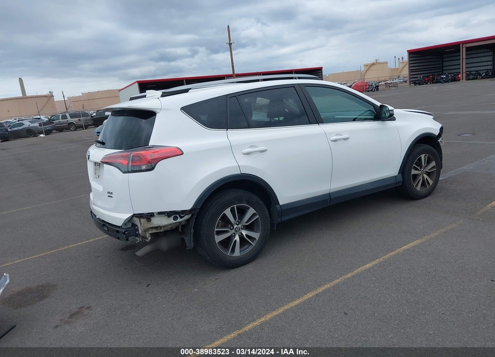 2017 TOYOTA RAV4 XLE VIN: 2T3RFREV6HW569473