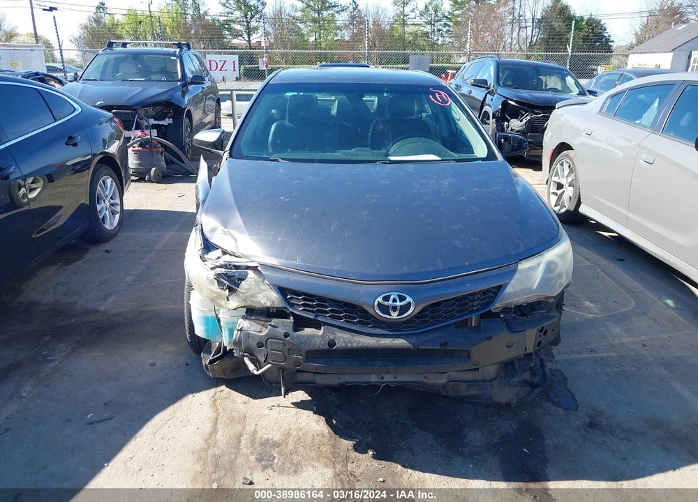 2014 TOYOTA CAMRY SE VIN: 4T1BF1FK2EU428198