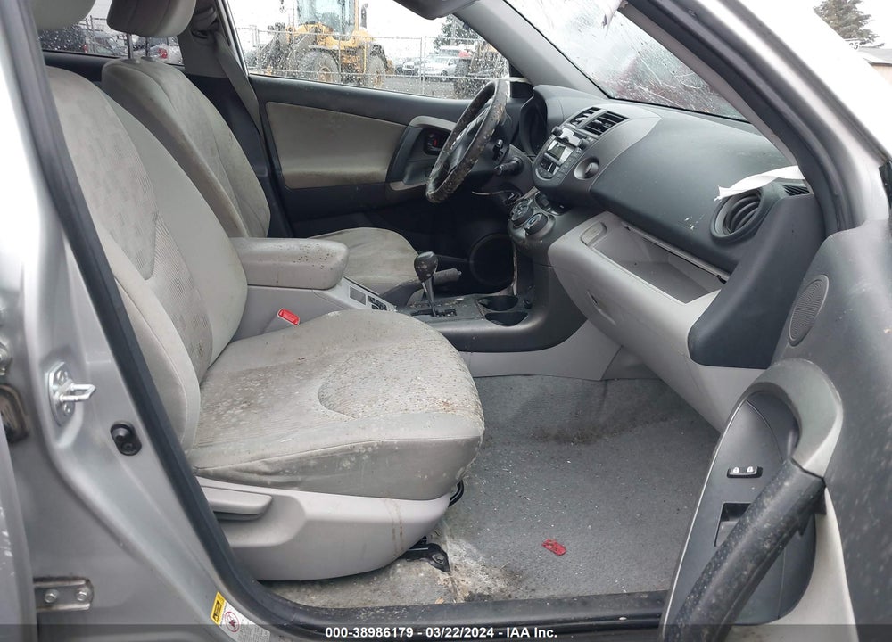 2011 TOYOTA RAV4 VIN: 2T3BF4DVXBW114087