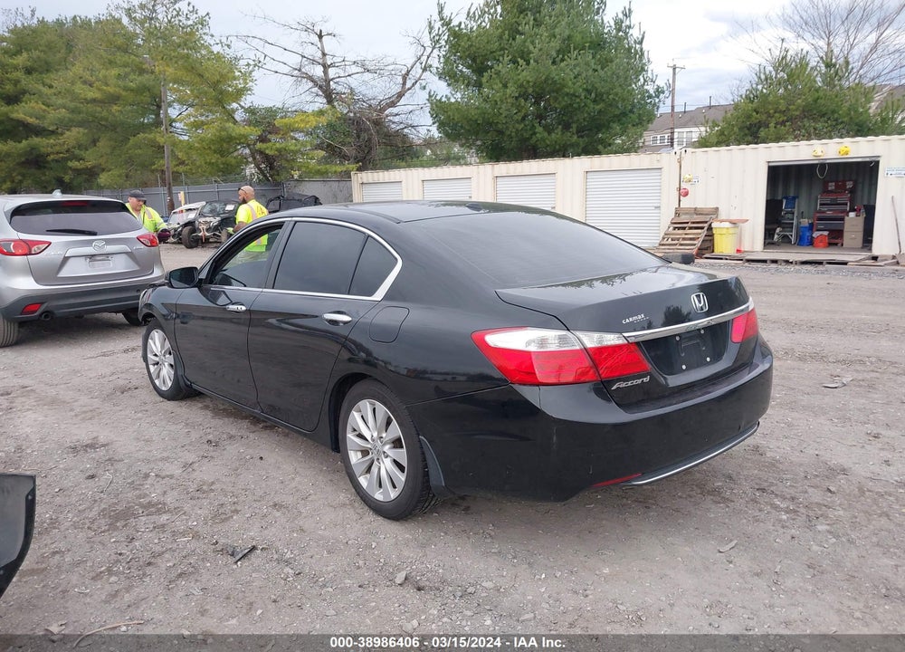 2014 HONDA ACCORD EX-L VIN: 1HGCR2F82EA103676