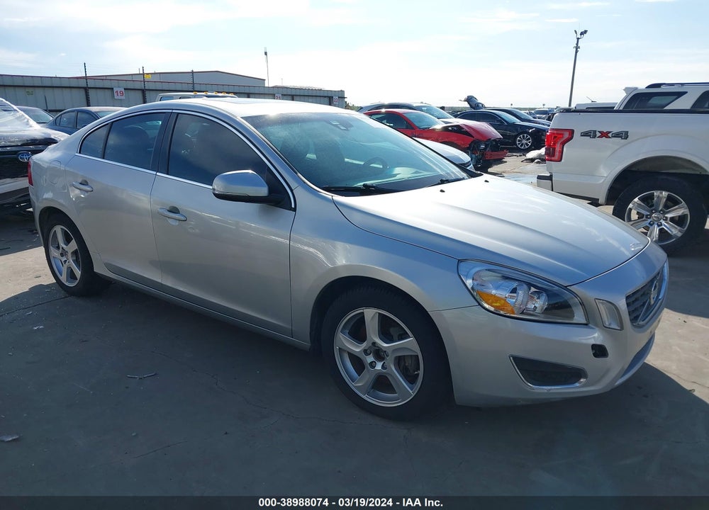 2012 VOLVO S60 T5 VIN: YV1622FS1C2132552