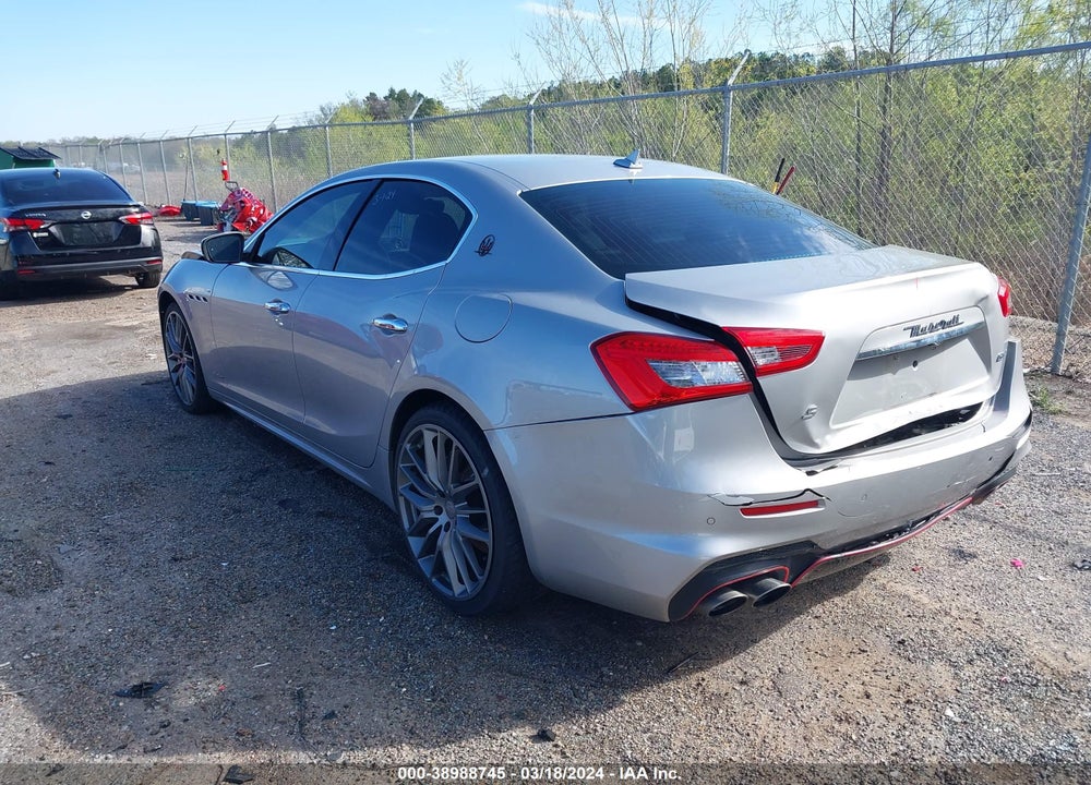 2018 MASERATI GHIBLI S GRANSPORT VIN: ZAM57YSS2J1281515