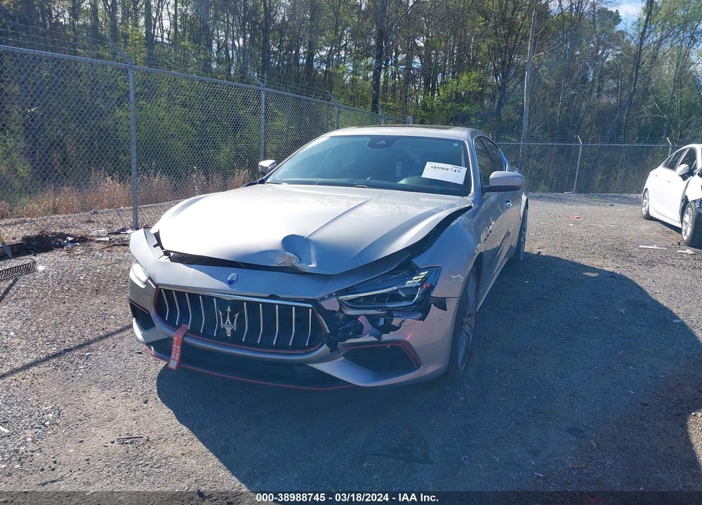 2018 MASERATI GHIBLI S GRANSPORT VIN: ZAM57YSS2J1281515