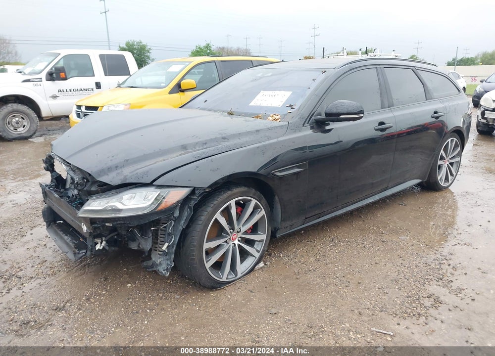 2018 JAGUAR XF S VIN: SAJBM2FV3JCY67826