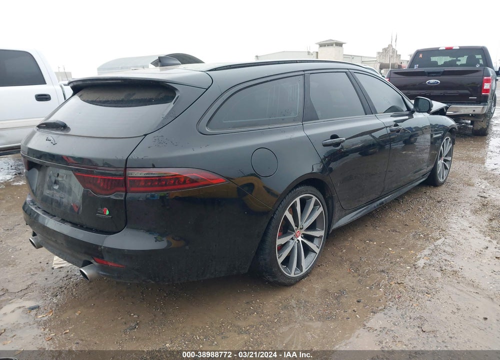 2018 JAGUAR XF S VIN: SAJBM2FV3JCY67826