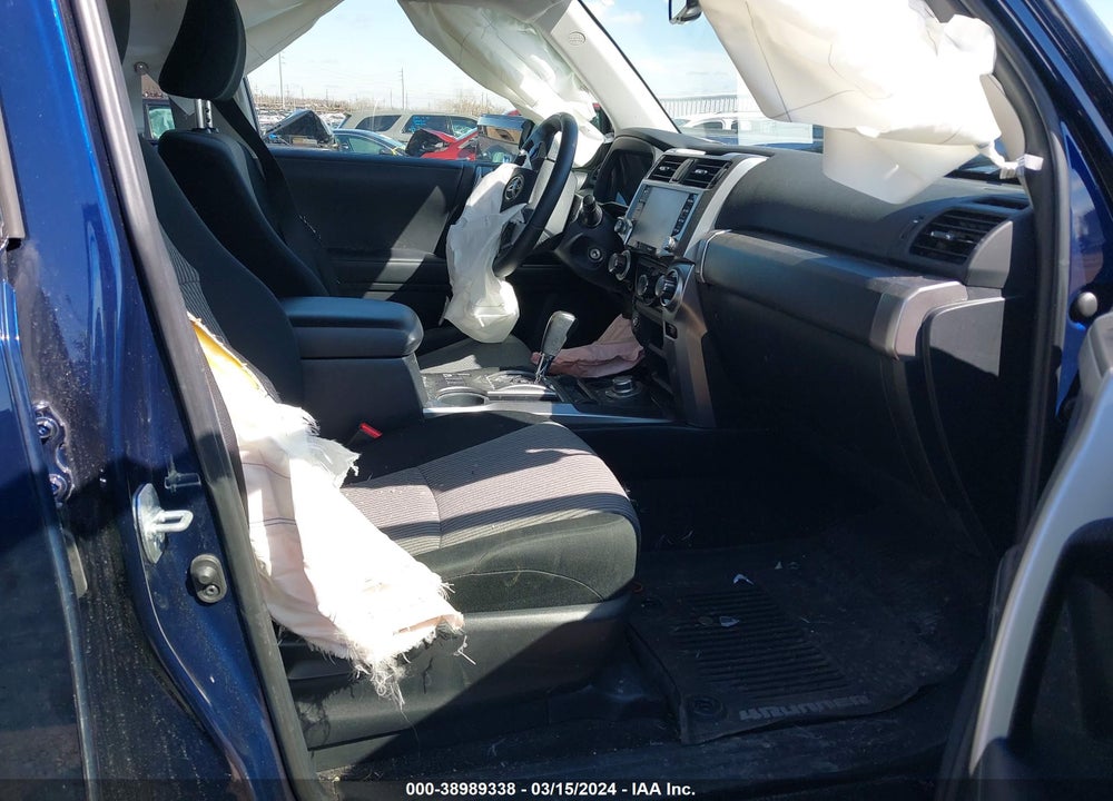 2020 TOYOTA 4RUNNER SR5 VIN: JTEBU5JR0L5828821