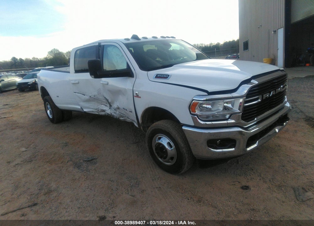 2020 RAM 3500 BIG HORN  4X4 8' BOX VIN: 3C63RRHL2LG271073