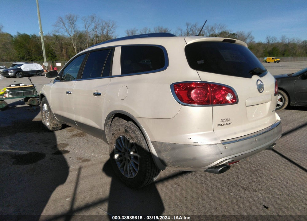 2008 BUICK ENCLAVE CXL VIN: 5GAER23728J233658