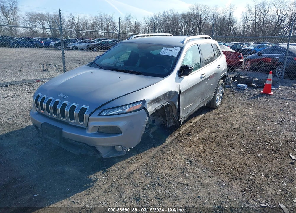 2017 JEEP CHEROKEE LATITUDE 4X4 VIN: 1C4PJMCB9HW588277